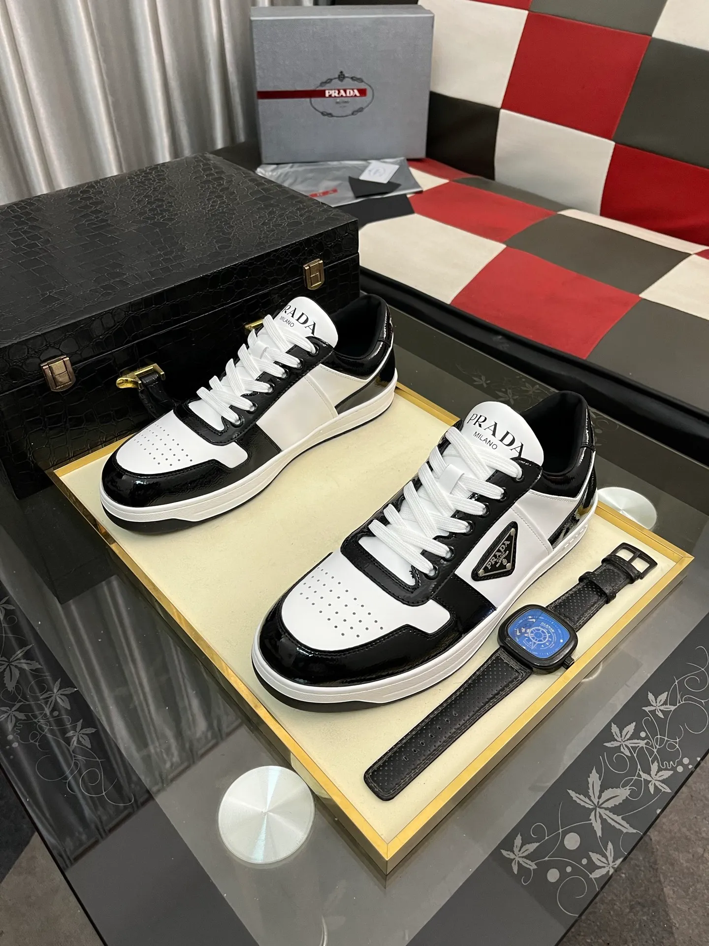 Men's shoes 💰560⌚️⌚️【PRADA】Prada - high-end quality original order 🔍🔍🔍 casual sports shoes - upper: 🔝 Nappa calfskin, brand high satin hollow canvas, shoe body sewn brand metal fasteners, tongue injection molded brand logo - lining: water-dyed cowhide - outsole: ultra-light TPU foam rubber; two-color molded outsole -Ultra-high quality control and fine workmanship: highlighted (high-end, extravagance, and class) -Size: 38-444️⃣colors available